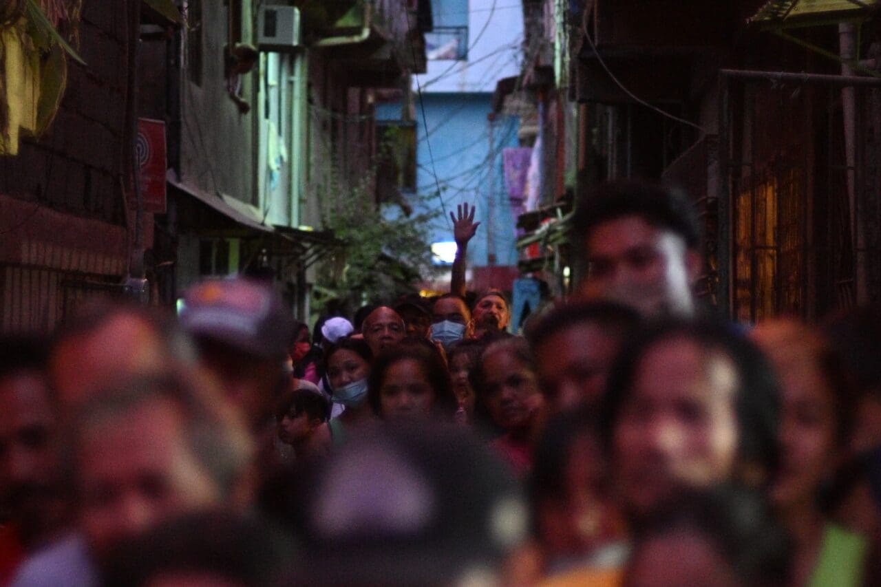 Marikina relief efforts photo by issa barte landscape