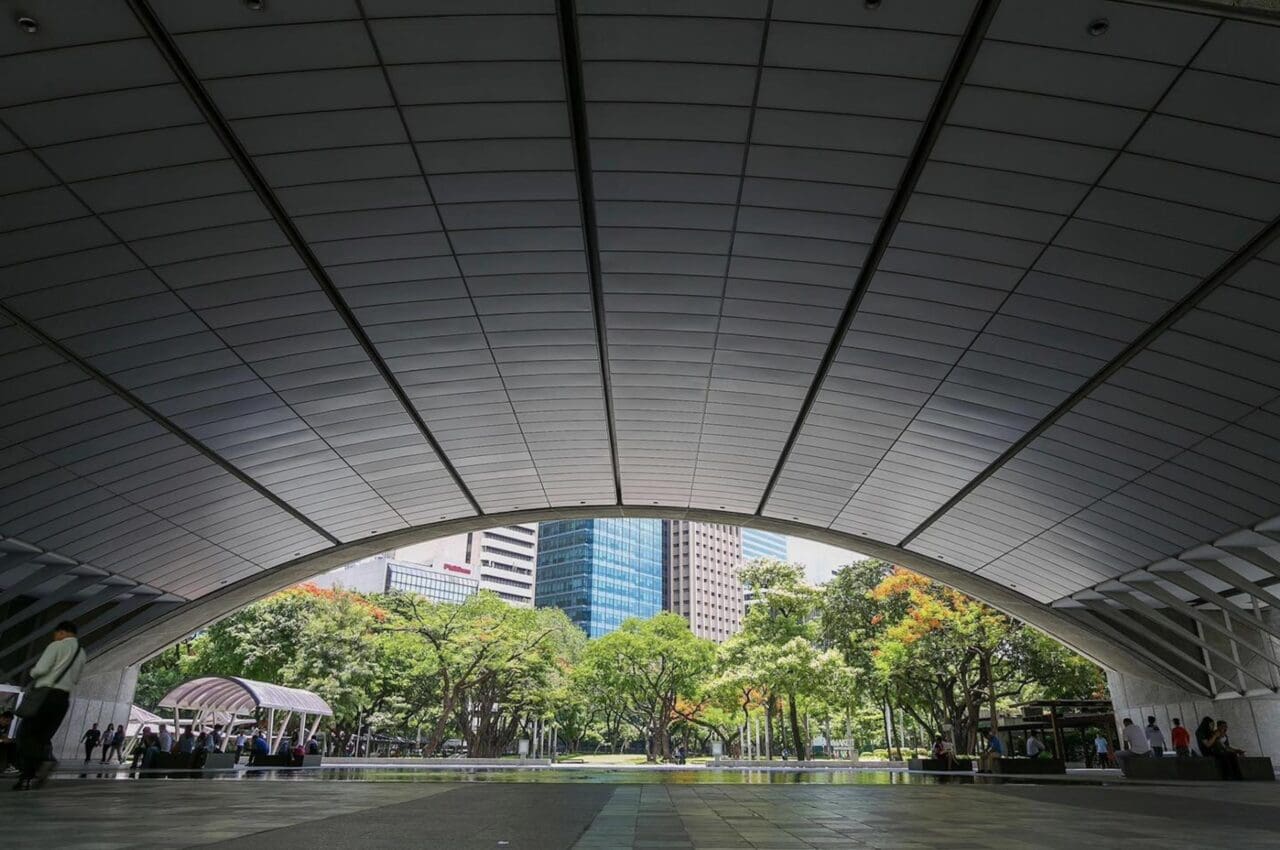 ayala triangle gardens in makati