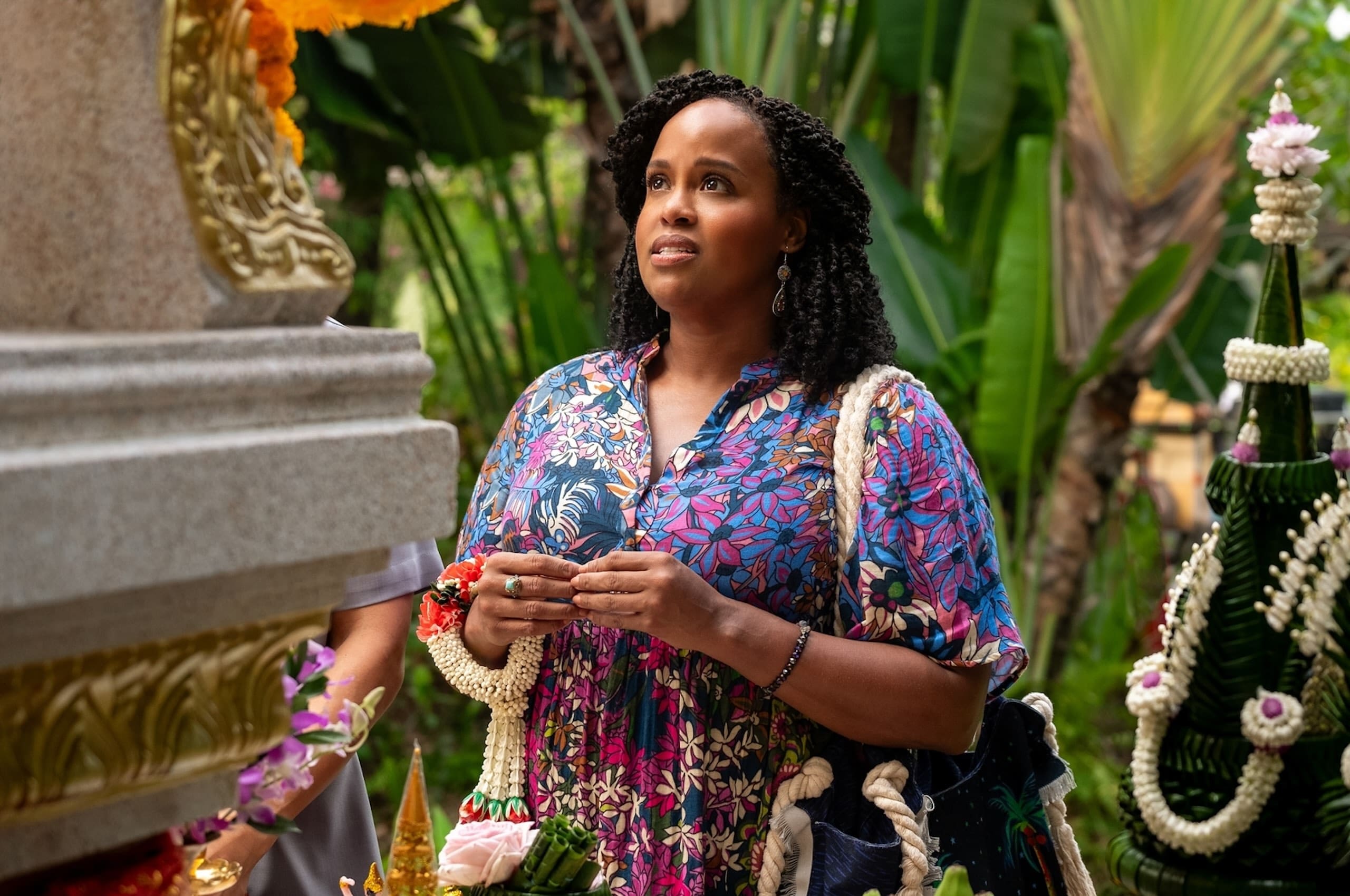 Natasha Rothwell The White Lotus