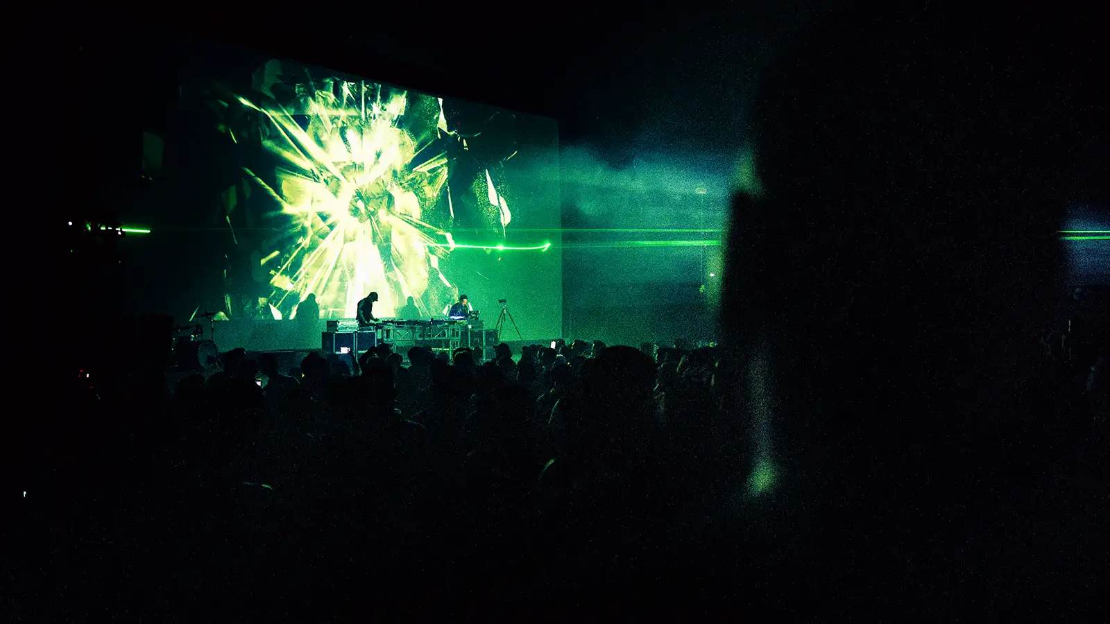 kaput rave manila