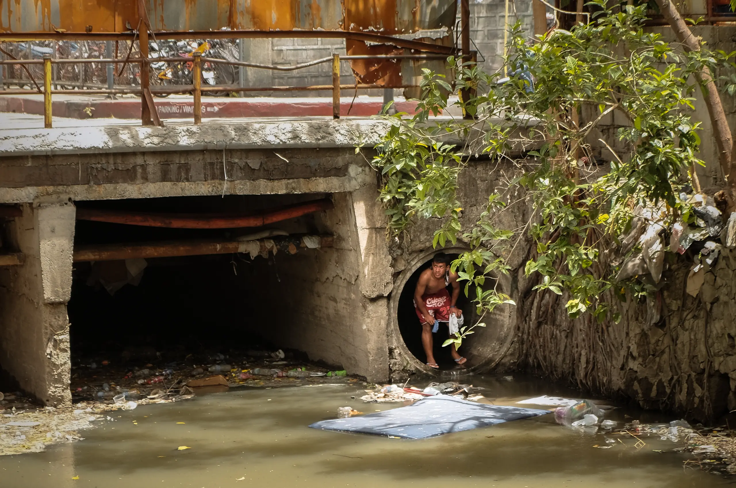 makati mole people