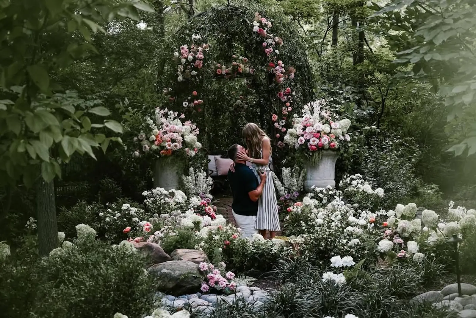 taylor swift travis kelce engagement